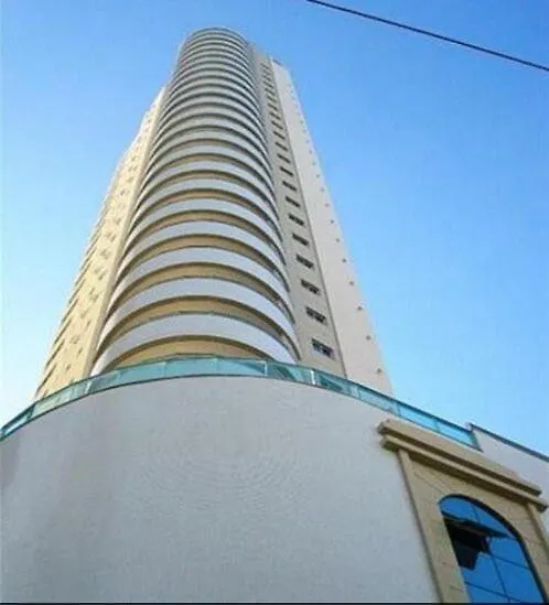 Daire Linda Vista, Um Apartamento Por Andar, 3 Suites, 2 Garagens Balneario Camboriu