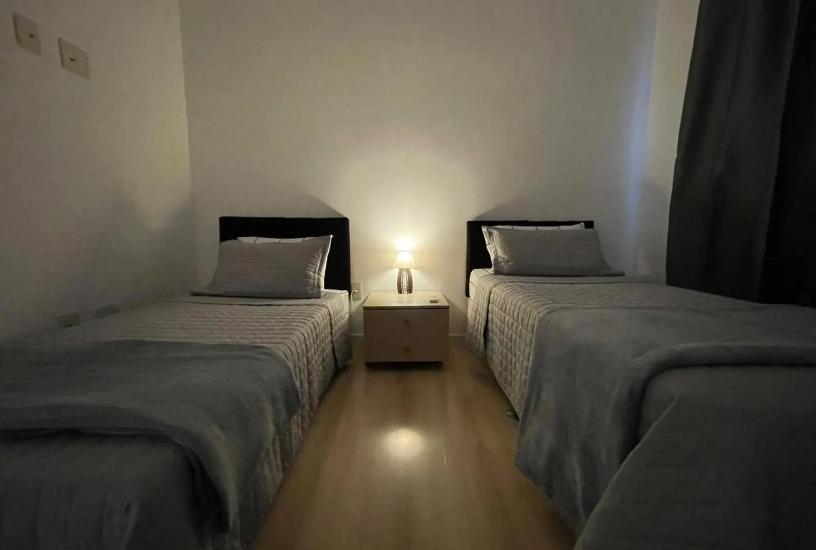 Linda Vista, Um Apartamento Por Andar, 3 Suites, 2 Garagens Balneário Camboriú Brazylia