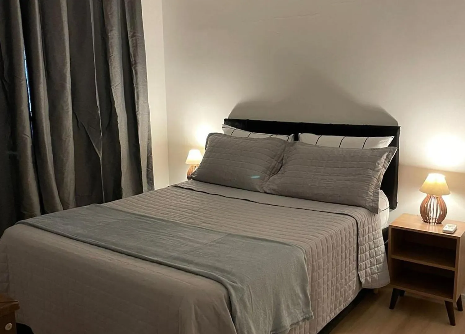 Linda Vista, Um Apartamento Por Andar, 3 Suites, 2 Garagens Balneário Camboriú Apartament